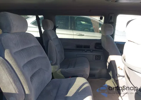 1994 Plymouth Grand Voyager Le z USA, uszkodzony, nr VIN 1P4GH54LXRX390310